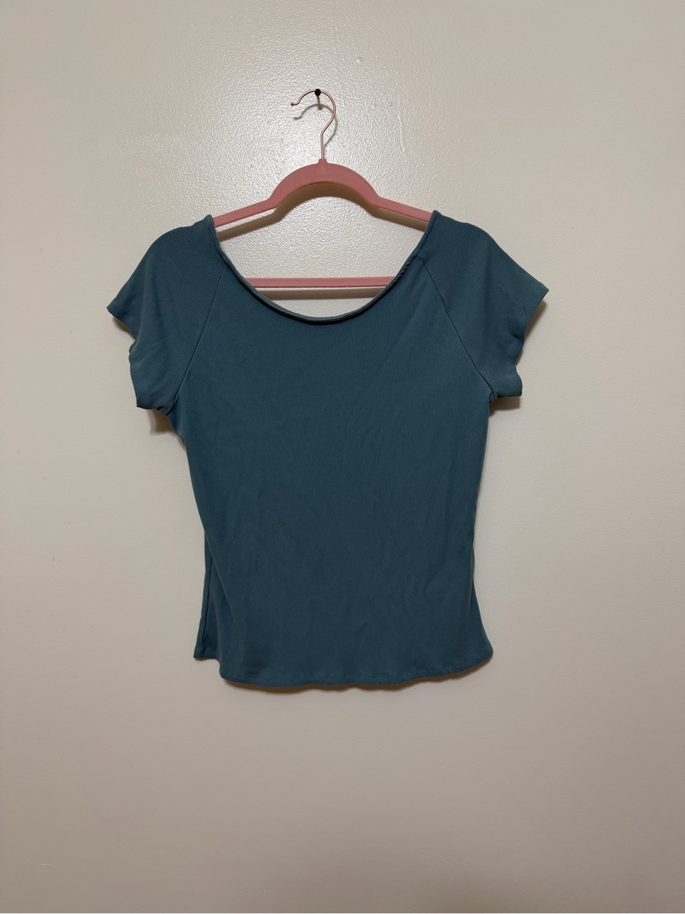 PINK Victoria's Secret Short Sleeve Scoop Neck Top in blue